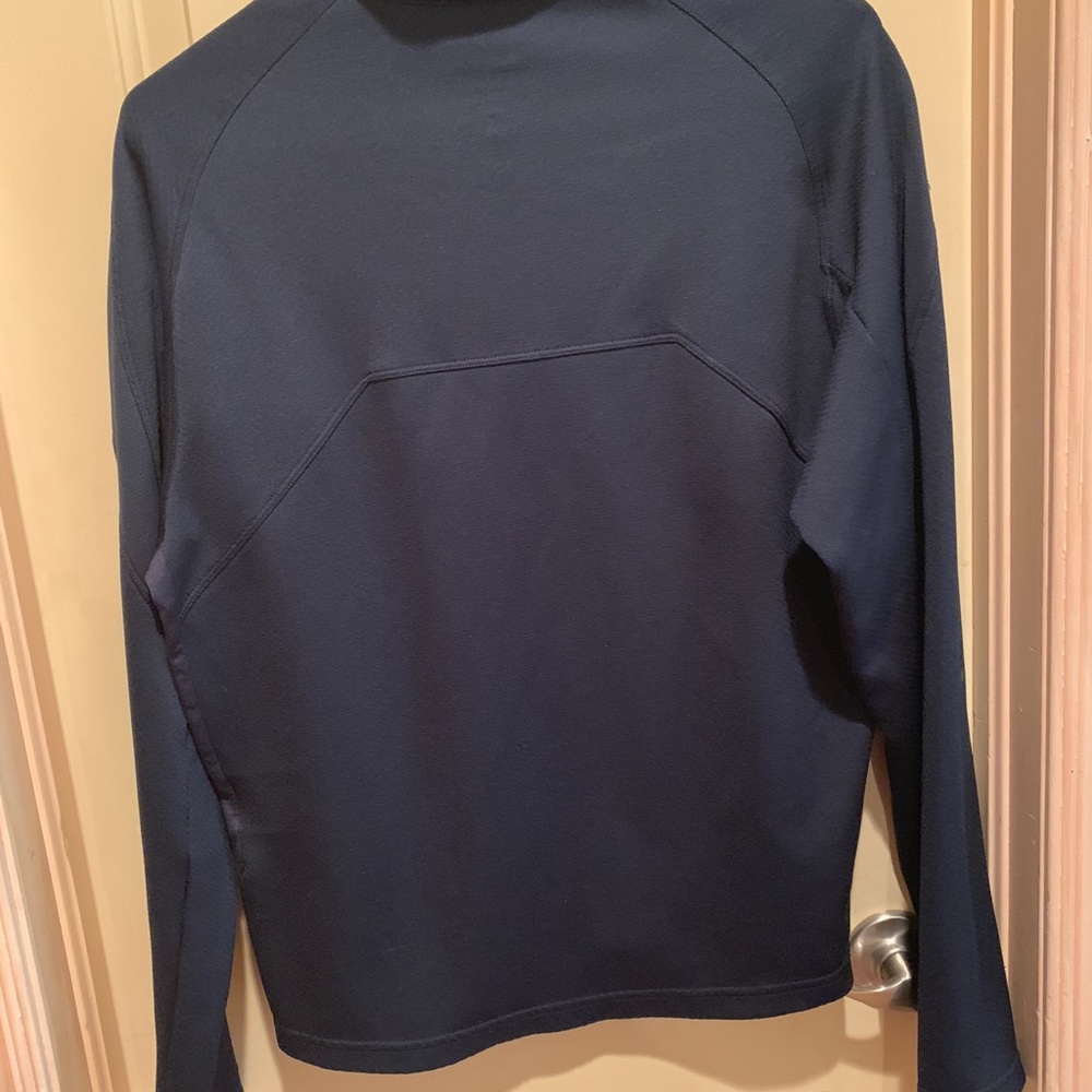 Nike pullover - Picture 2 of 4